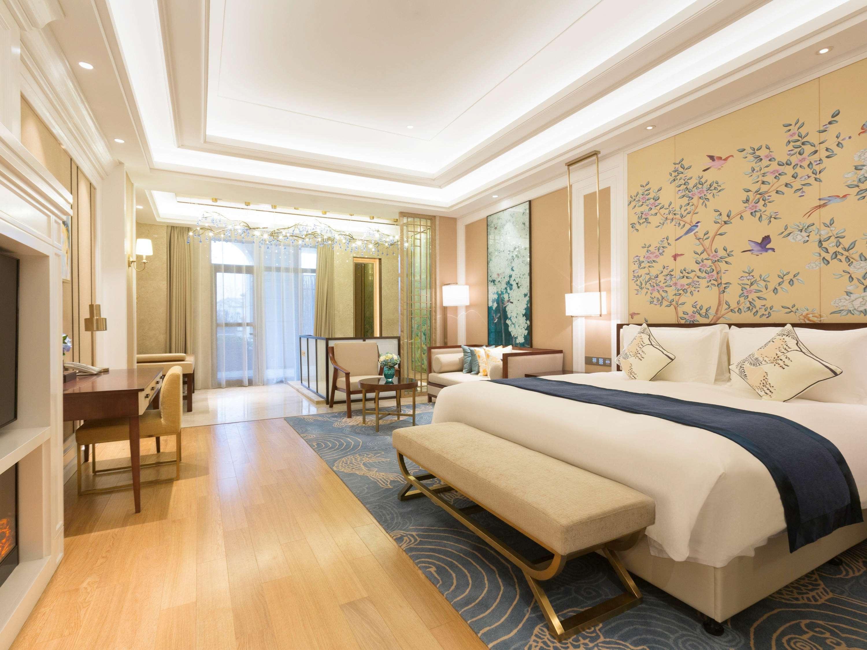 Grand Mercure Zhengzhou West Exterior photo