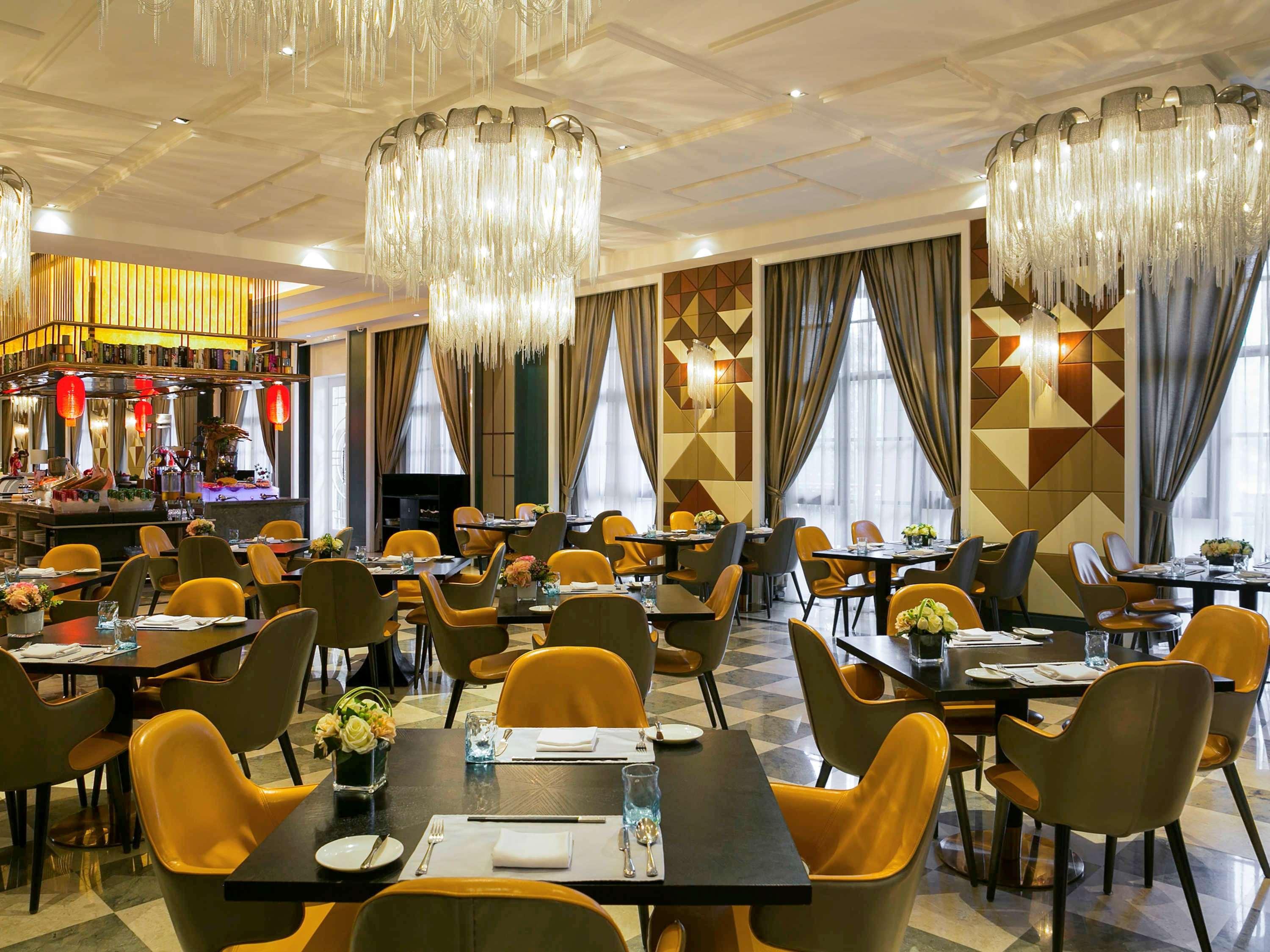 Grand Mercure Zhengzhou West Exterior photo
