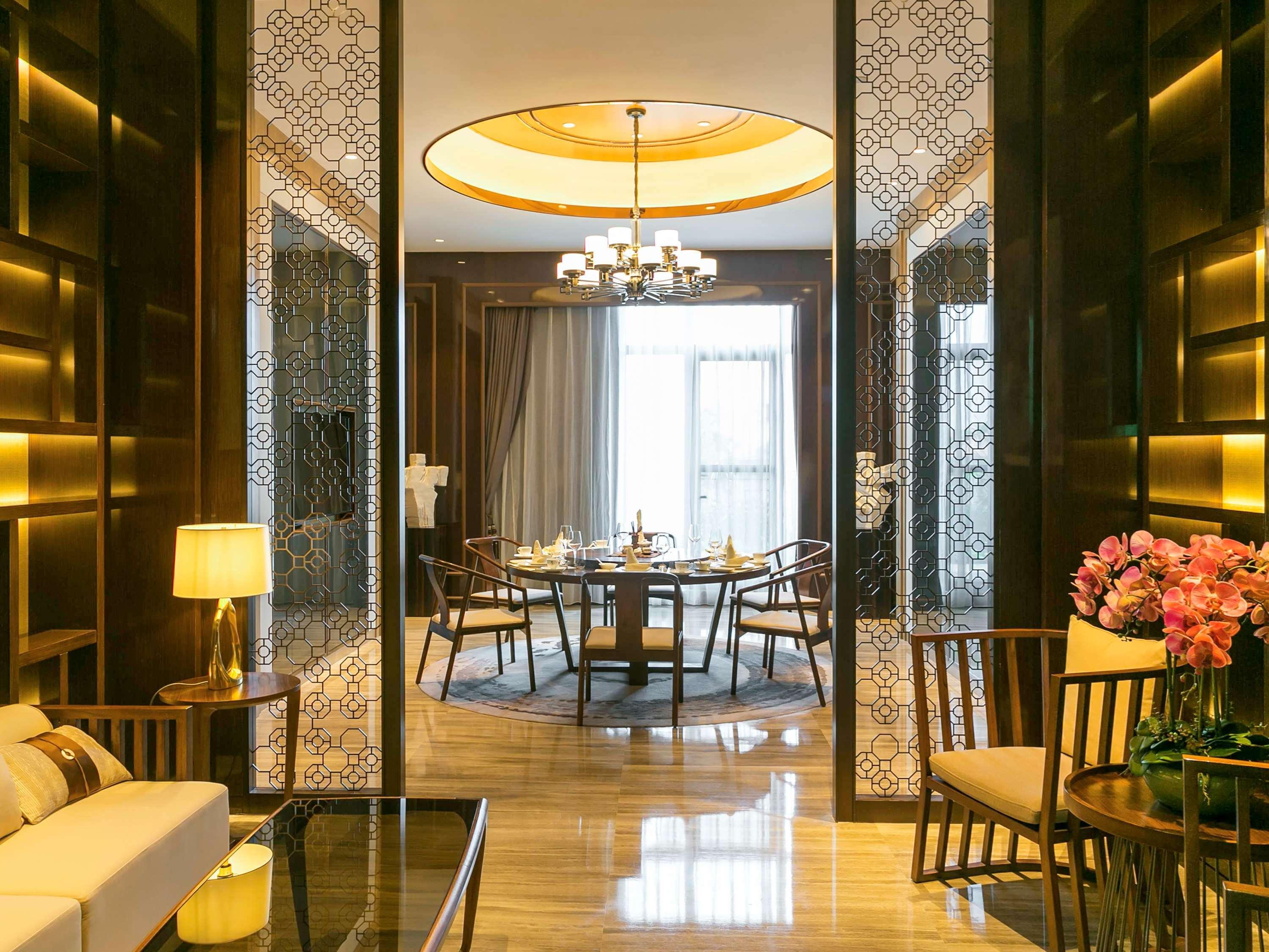Grand Mercure Zhengzhou West Exterior photo