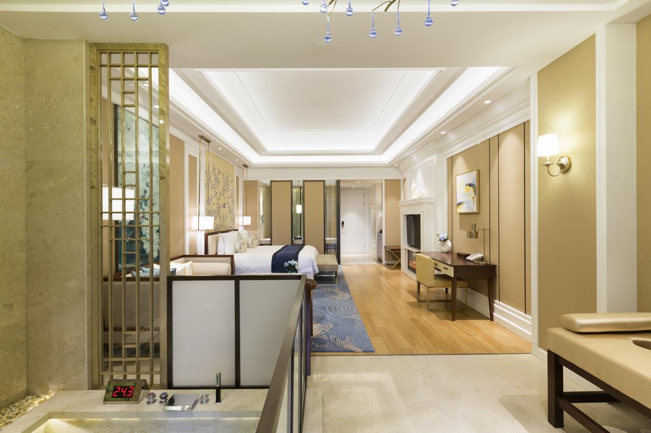 Grand Mercure Zhengzhou West Exterior photo