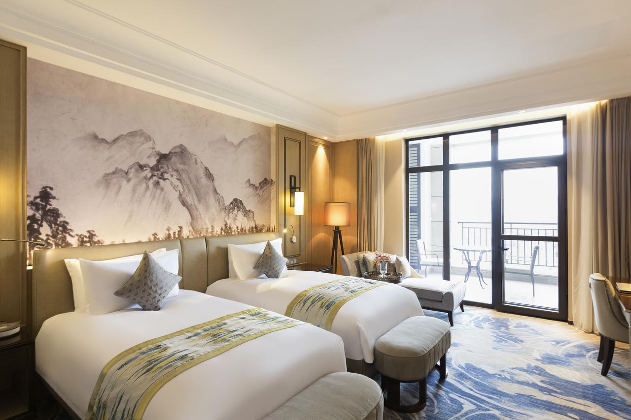 Grand Mercure Zhengzhou West Exterior photo