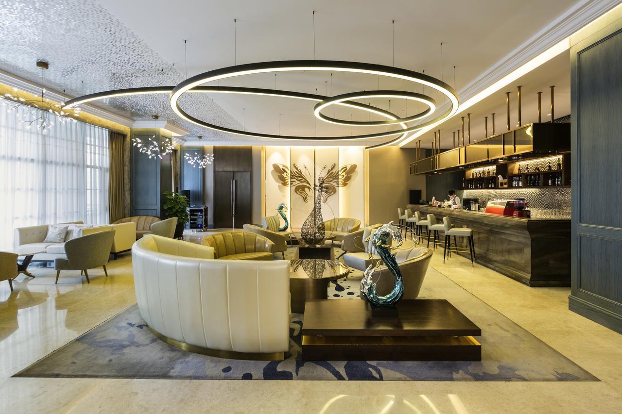 Grand Mercure Zhengzhou West Exterior photo