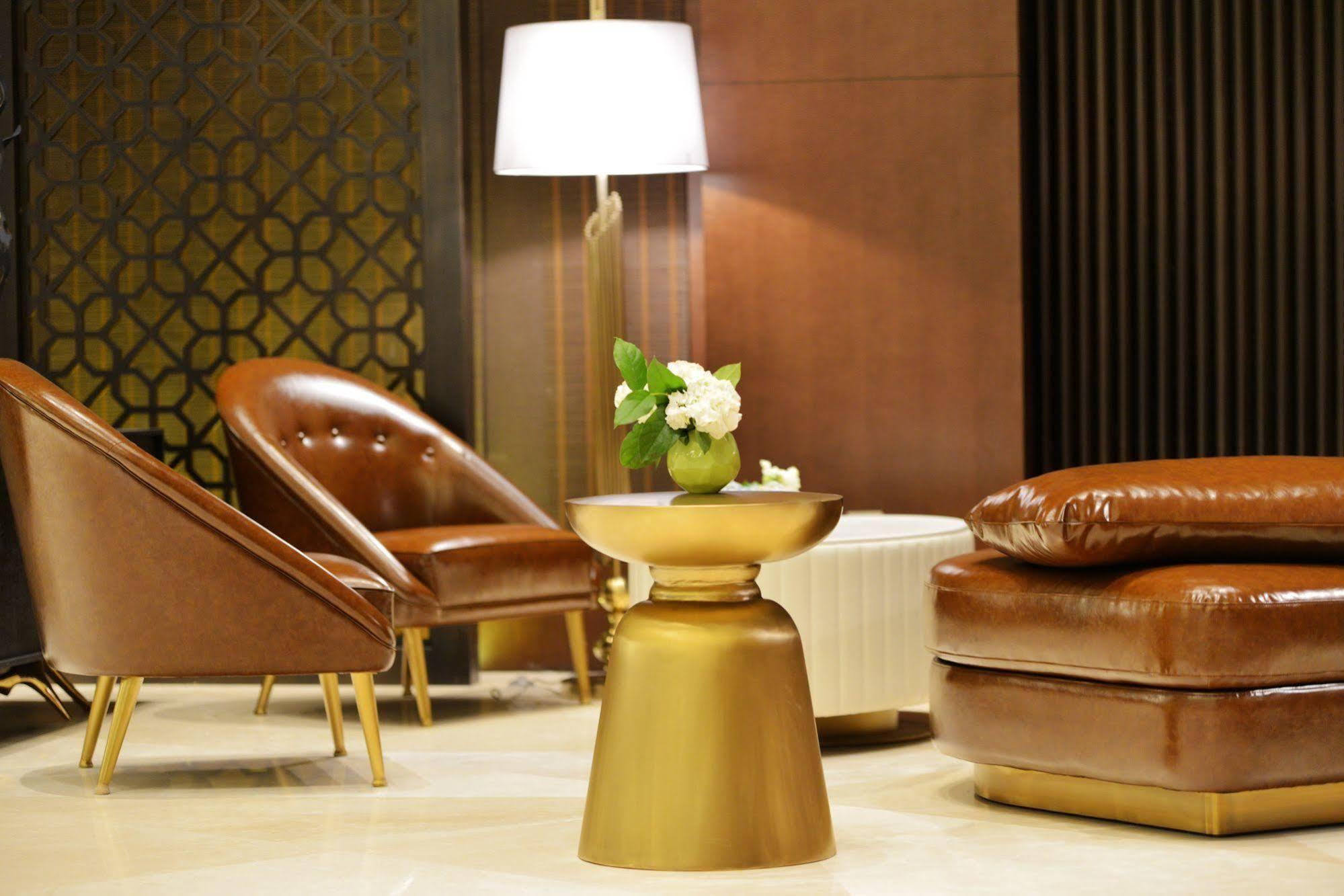 Grand Mercure Zhengzhou West Exterior photo